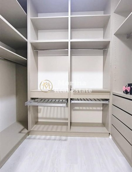 Tirane, jepet me qera apartament 1+1 Kati 3, 64 m² 600 € (Astir)