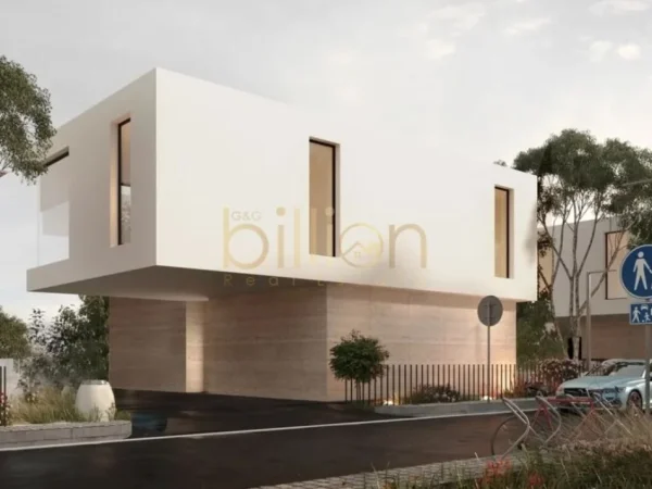 Tirane, shitet 3 Katshe , 249 m² (Farkë, Tirana, Albania)