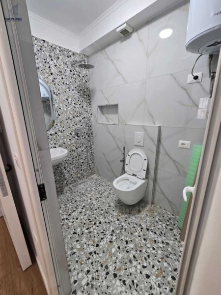 Tirane, shitet apartament 2+1+Ballkon Kati 2, 65 m² 120.000 € (Rr Ferit Xhajko)