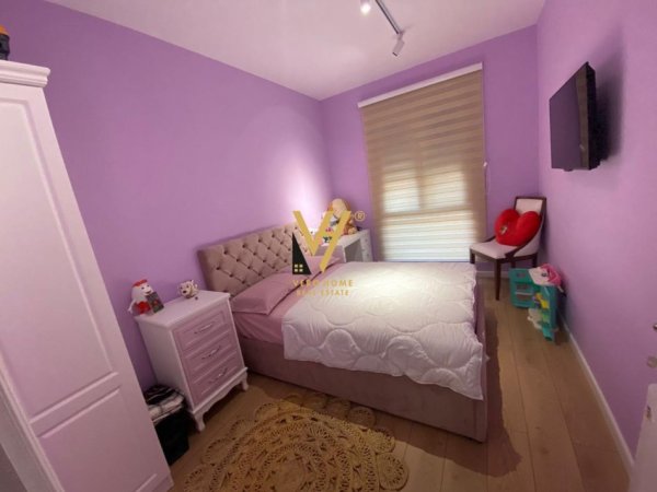 Tirane, jepet me qera apartament 4+1+Ballkon Kati 4, 170 m² 1.200 € (RRUGA MYSLYM SHYRI)