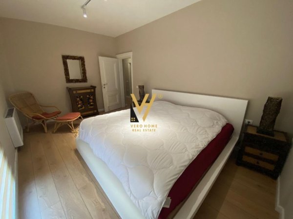 Tirane, jepet me qera apartament 4+1+Ballkon Kati 4, 170 m² 1.200 € (RRUGA MYSLYM SHYRI)
