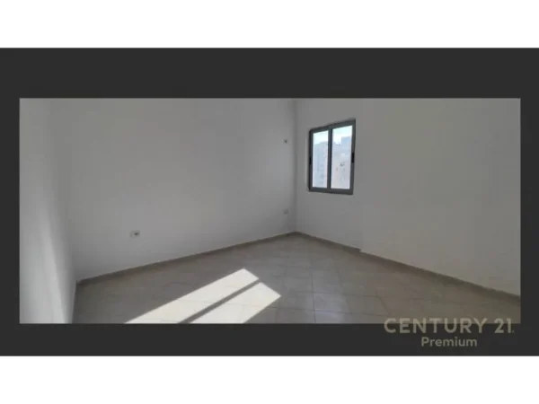 Tirane, shitet apartament 2+1 Kati 5, 87 m² 110.000 € (astir)