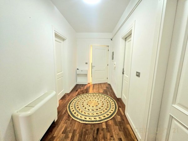 Tirane, shes apartament 3+1+2 , 189 m² 604.000 € (Kompleksi Nobis, Liqeni i Tiranës)