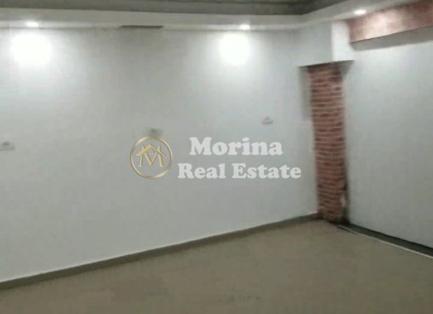 Tirane, jepet me qera ambjent biznesi Kati 0, 85 m² 520 € (Blloku /Vasil Shanto)