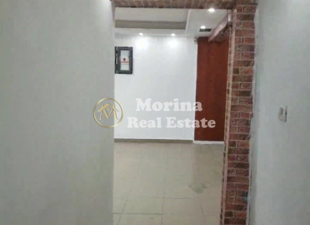 Tirane, jepet me qera ambjent biznesi Kati 0, 85 m² 520 € (Blloku /Vasil Shanto)