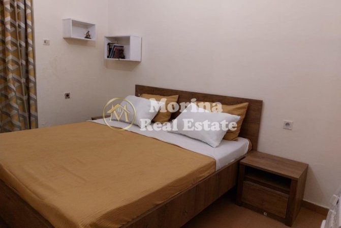 Tirane, jepet me qera apartament 2+1 Kati 5, 75 m² 690 € (Qender)