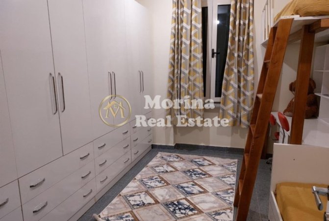 Tirane, jepet me qera apartament 2+1 Kati 5, 75 m² 690 € (Qender)