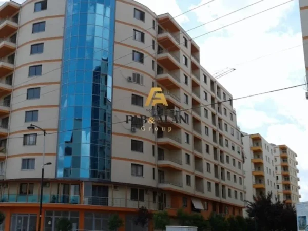 Tirane, shitet apartament 2+1+2 Kati 6, 104 m² 130.000 € (Fratari, Astir)