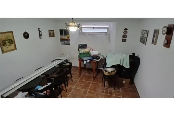 Tirane, jepet me qera Kati -1, 38 m² 200 € (STADIUMI DINAMO)