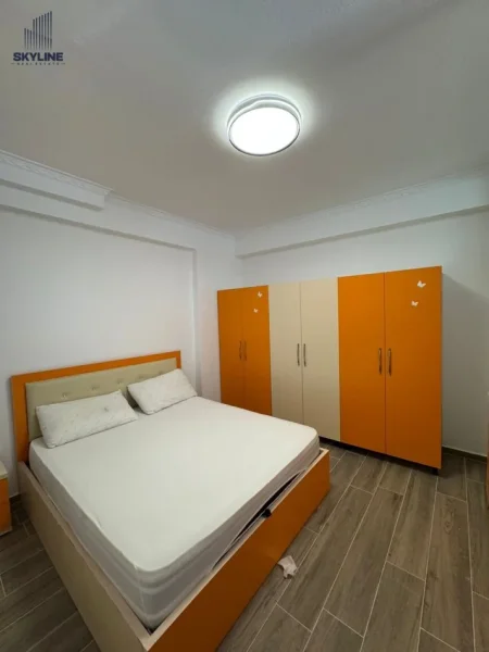 Tirane, jepet me qera apartament 2+1 Kati 0, 450 € (Prane Viles L)