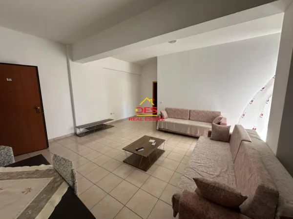 Radhime - Orikum, shitet 1+1+Ballkon Kati 2, 84 m² 85.000 € (Orikum, Vlorë)