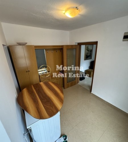 Tirane, jepet me qera shtepi 4+1 Kati 1, 200 m² 650 € (Brryli)