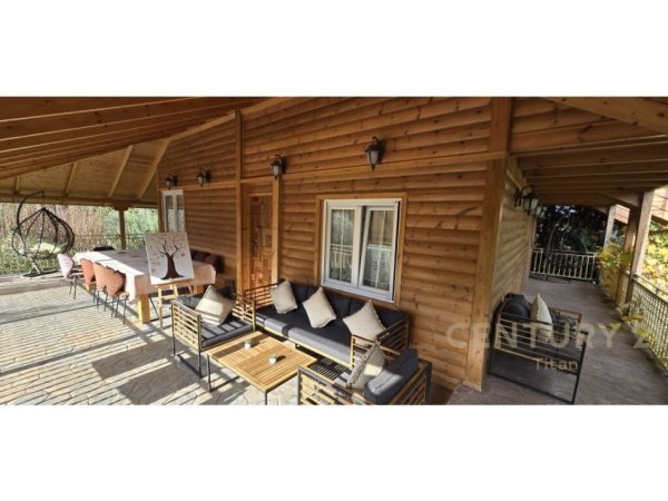 Tirane, SHES AGROTURIZEM, 16.000 m² 2.000.000 € (Rinas)