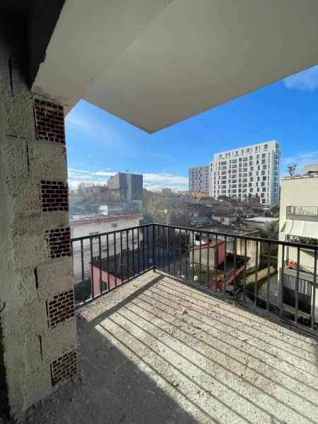 Spitali QSUT shitet Apartament 2+1🌞 142.000 €