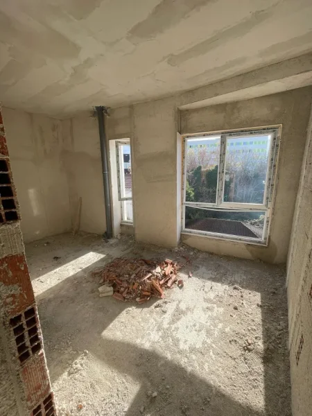 Spitali QSUT shitet Apartament 2+1🌞 142.000 €