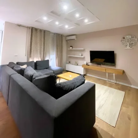 Tirane, shitet apartament duplex 2+1 , 120 m² 166.000 € (Spitali Amerikan 3)