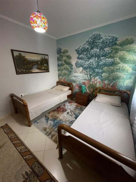 Tirane, jepet me qera apartament 2+1+Ballkon Kati 4, 98 m² 1.000 € (Stadiumi Air Albania)