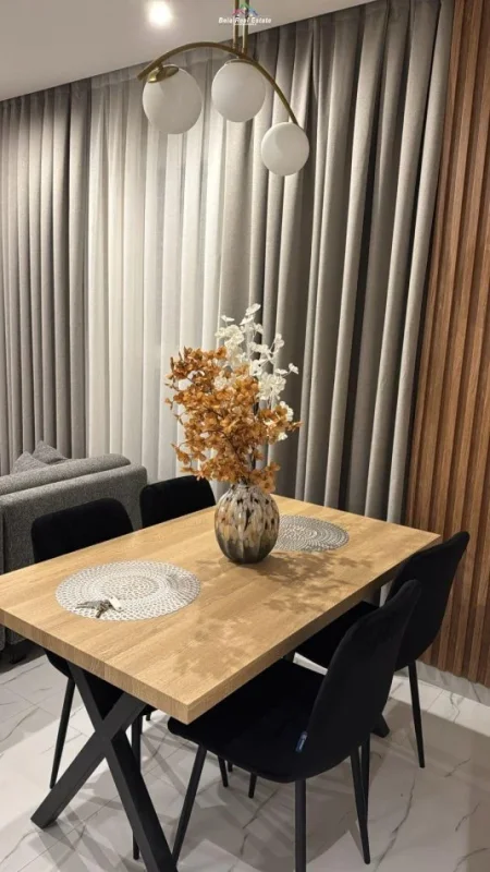 Tirane, jepet me qera apartament 2+1 Kati 7, 120 m² 800 € (DON BOSKO)