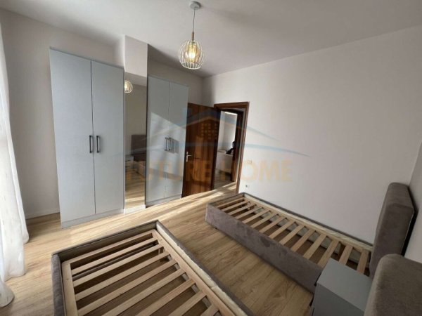 Tirane, shitet apartament 2+1 Kati 6, 90 m² 118.000 € (Unaza e Re)