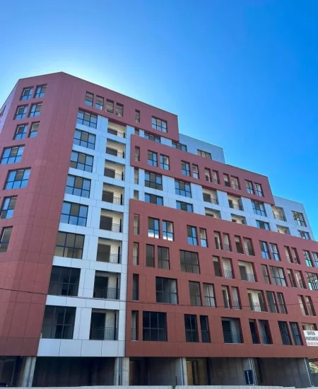 Tirane, shitet apartament 1+1 Kati 3, 80 m² 88.330 € (astir)