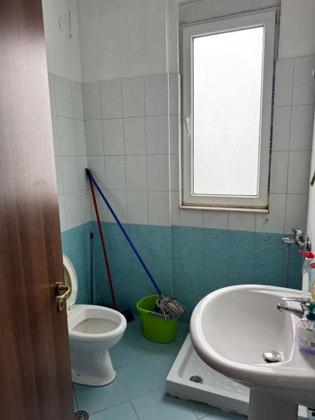 Tirane, jepet me qera apartament 2+1+Aneks+Ballkon Kati 5, 108 m² 500 € (Residenca Kodra e Diellit)