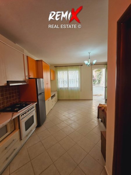 Shkembi Kavajes, shitet garsonier 1+1 Kati 2, 48 m² 65.000 € 