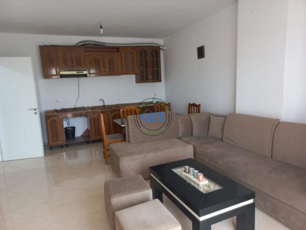 Durres, jepet me qera apartament 1+1 Kati 6, 70 m² 300 € (Plazh, Durrës)