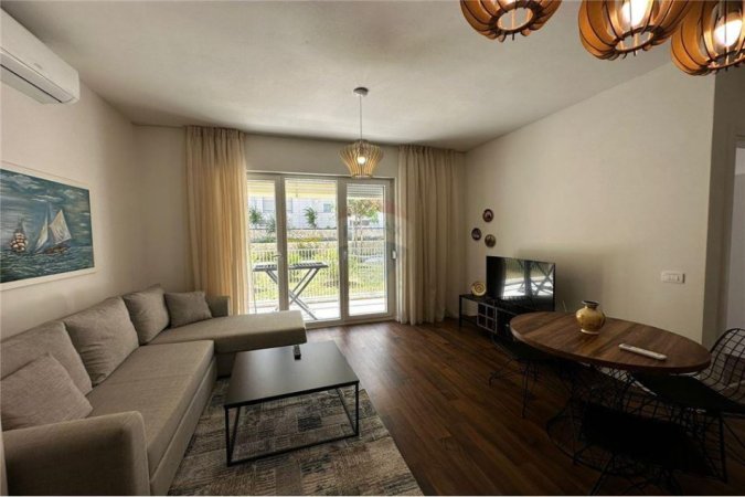 Tirane, jepet me qera apartament 1+1 , 60 m² (Liqeni i Thatë, Albania)