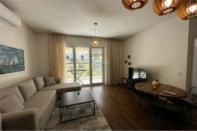 Tirane, jepet me qera apartament 1+1 , 60 m² (Liqeni i Thatë, Albania)
