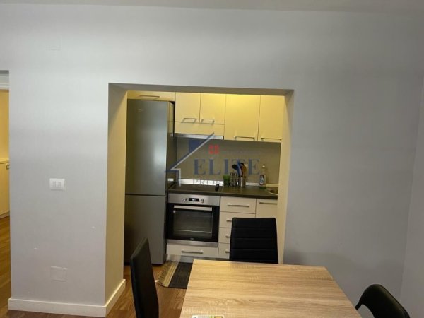 Tirane, jepet me qera apartament 1+1 Kati 0, 50 m² 650 € (Stadiumi Dinamo)