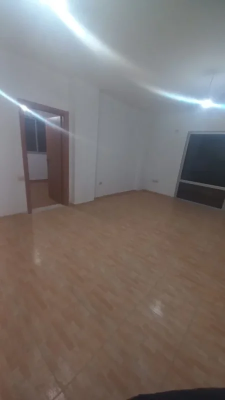 Tirane, shitet apartament 3+1+Ballkon Kati 3, 132 m² 193.000 € (Kodra e Diellit)