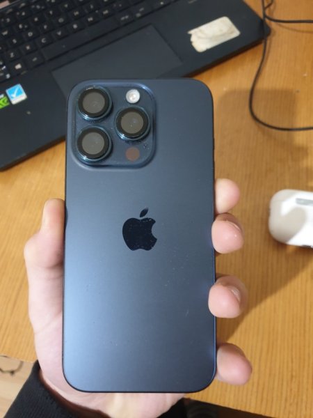 Tirane, shes Celular-Smartphone iPhone 15 pro