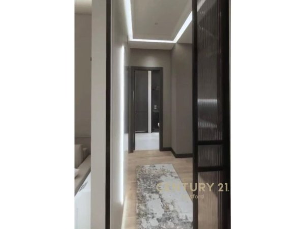 Tirane, jepet me qera apartament 1+1 Kati 6, 72 m² 1.000 € (delijorgji)