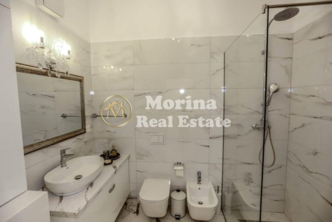Tirane, jepet me qera apartament 1+1 Kati 6, 78 m² 800 € (Square21)