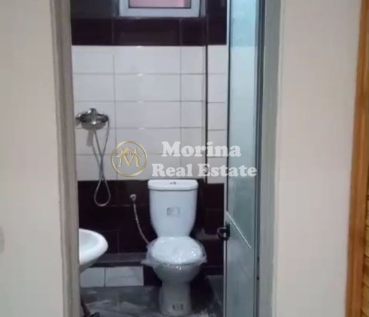 Tirane, jepet me qera ambjent biznesi Kati 0, 505 m² 500 € (Pediatria)