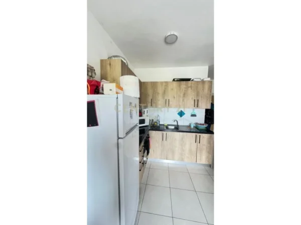 Qerret, shitet apartament 1+1 Kati 3, 51 m² 80.580 € 