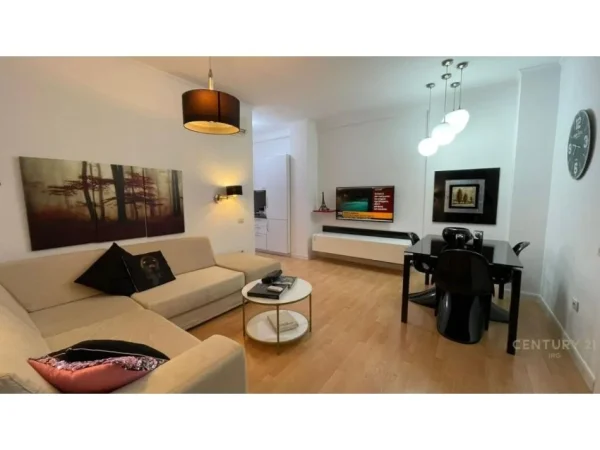 Tirane, jepet me qera apartament 1+1+Aneks+Ballkon Kati 3, 68 m² 600 € (MYSLYM SHYRI)
