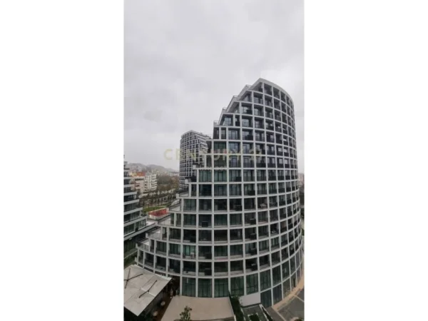 Tirane, jepet me qera apartament 3+1 Kati 7, 232 m² 3.000 € (Lake View Residences Tirana, Albania)