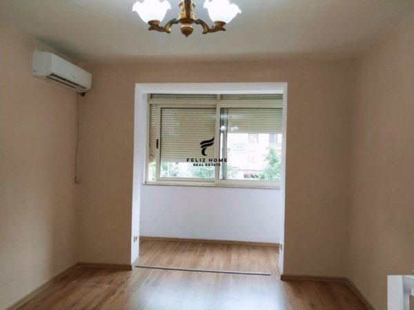 Tirane, jepet me qera apartament 1+1 Kati 2, 50 m² 450 € (21 DHJETORI)