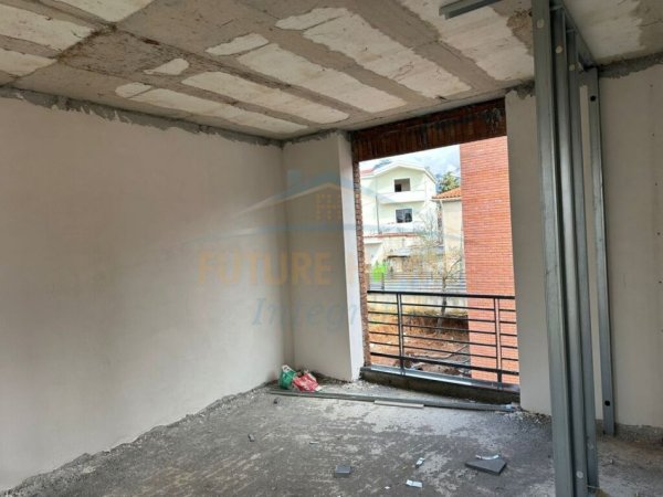 Tirane, shitet Vile 3 Katshe , 314 m² 375.000 € (Roses Residence, Tiranë FARKE E VOGEL)