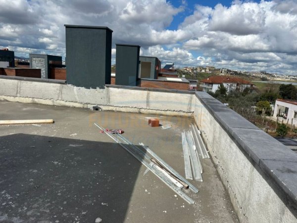 Tirane, shitet Vile 3 Katshe , 314 m² 375.000 € (Roses Residence, Tiranë FARKE E VOGEL)