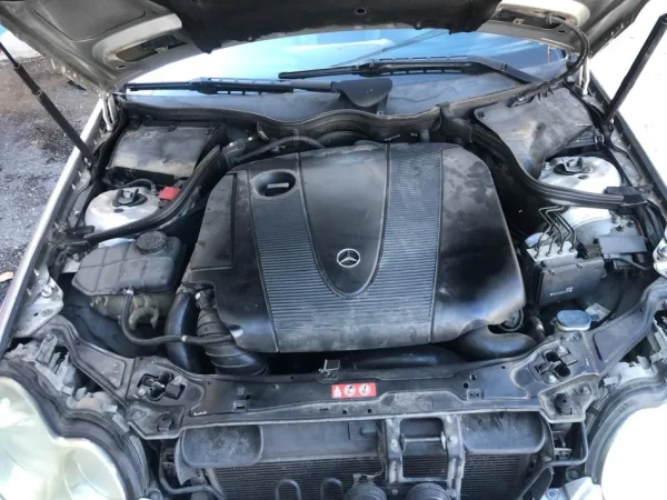 Tirane, shes me portobagazh Mercedes Benz Nafte, gri metalizato automatik Kondicioner 4.001 €