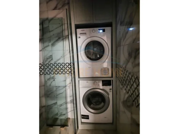 Tirane, jepet me qera apartament 2+1+2+Parkim Kati 9, 90 m² 720 € (DON BOSKO)