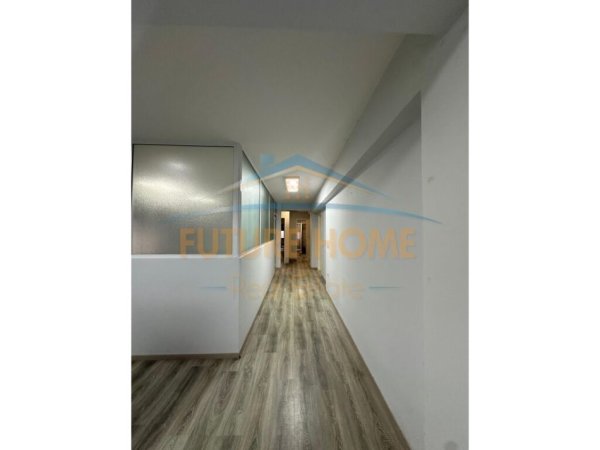 Tirane, shitet ambjent biznesi Kati 4, 140 m² 400.000 € (Blloku Tirane)