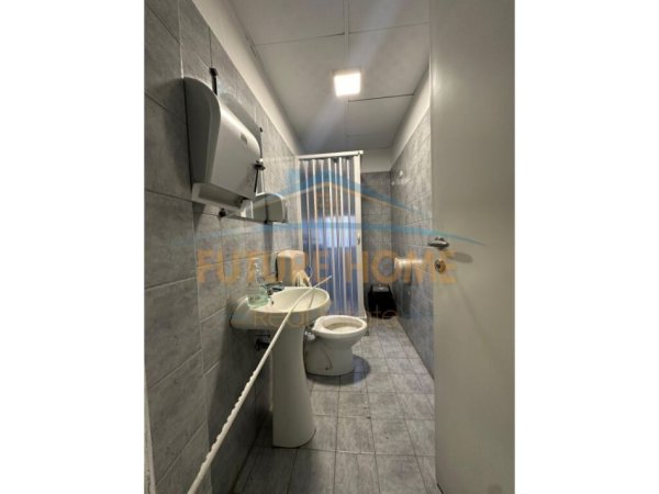 Tirane, shitet ambjent biznesi Kati 4, 140 m² 400.000 € (Blloku Tirane)