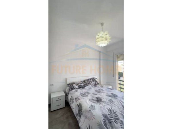 Gjiri Lalezit | Hamallaj, shitet apartament 2+1 Kati 2, 78 m² 190.000 € (Gjiri Lalezit , Lura 3)