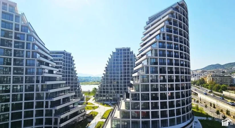 Tirane, shitet apartament 3+1 , 224 m² (Liqeni Artificial)