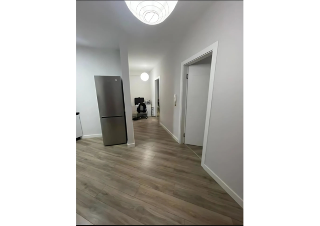 Tirane, jepet me qera apartament 2+1 Kati 2, 143 m² 500 € (Astit)