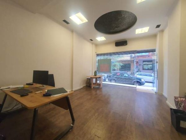Tirane, jepet me qera ambjent biznesi Kati 0, 30 m² 400 Euro (Hime Kolli)