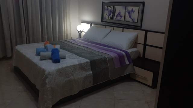 Tirane, jepet me qera apartament 1+1 Kati 4, 74 m² 450 Euro (rruga e Kavajes)